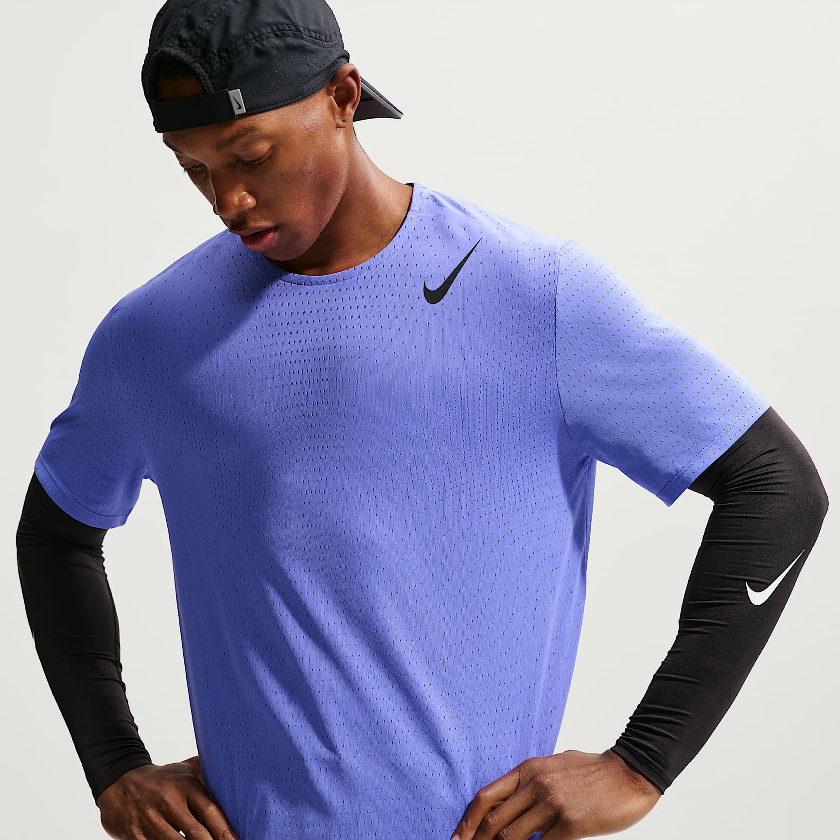Nike AeroSwift Men's Dri-FIT ADV Short-Sleeve Running Top. Nike.com